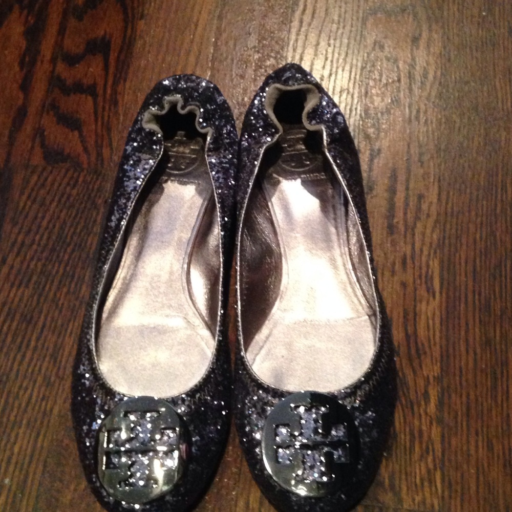 Tory burch pewter glitter shoes
